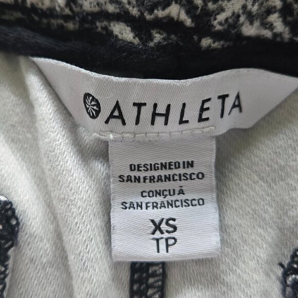 Athleta Farallon Short - XS Pebbles Texture Black - Picture 5 of 6